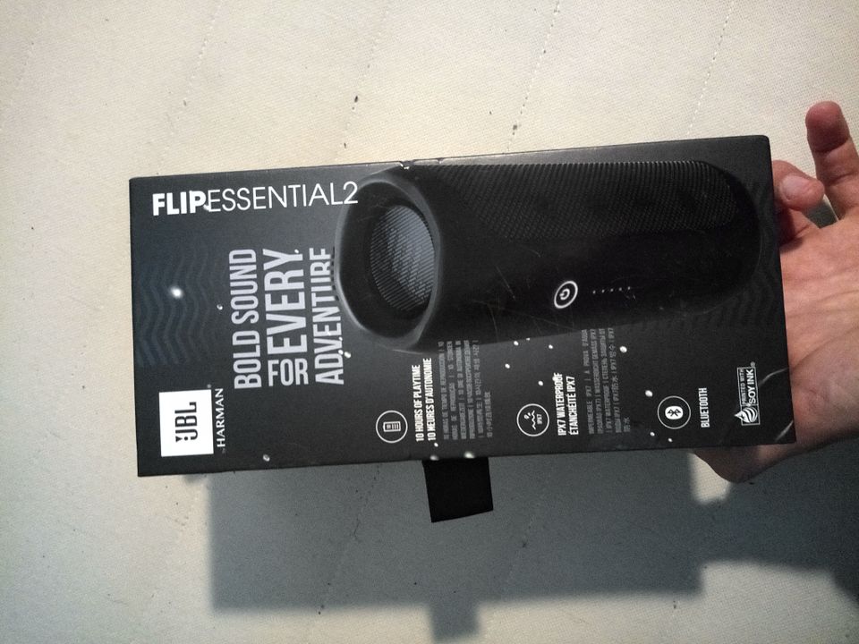 JBL Flip Essential 2