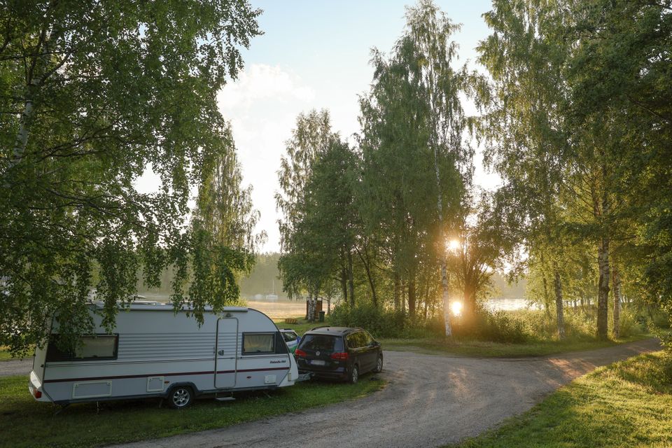 Tarjotaan vuokralle asuntovaunu