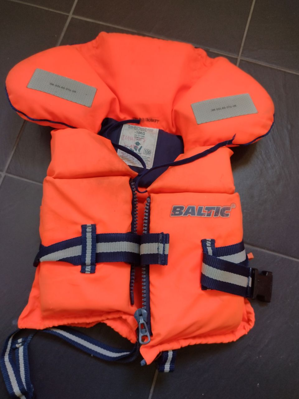 Baltic, lasten pelastusliivit