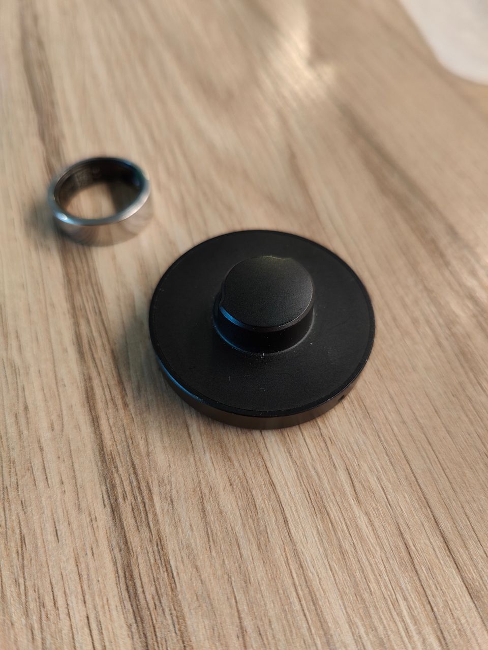 Oura Gen 2 -laturi, koko 11