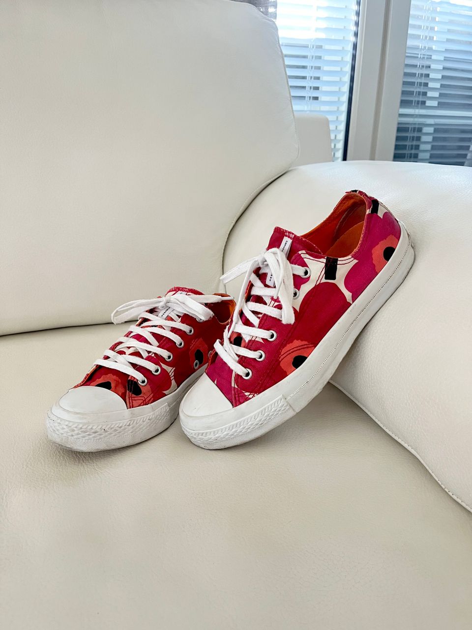 Converse x Marimekko punainen unikko 38