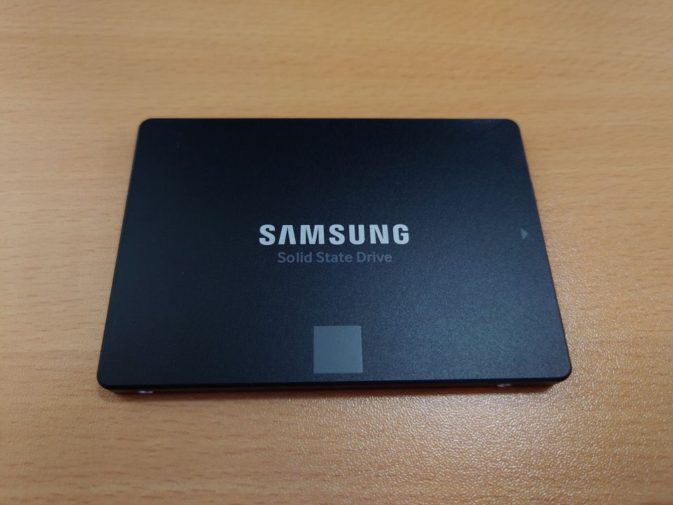 Samsung SSD 850 EVO 120GB kiintolevy