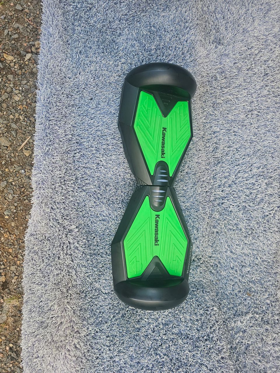 Hoverboard,tasapainolauta,kawasaki