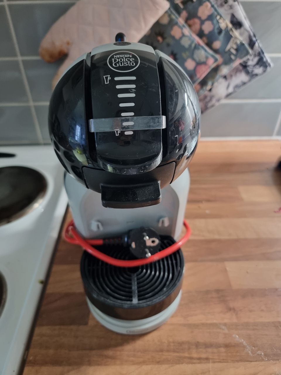 Dolce Gusto kapselikone kahvin tekoon