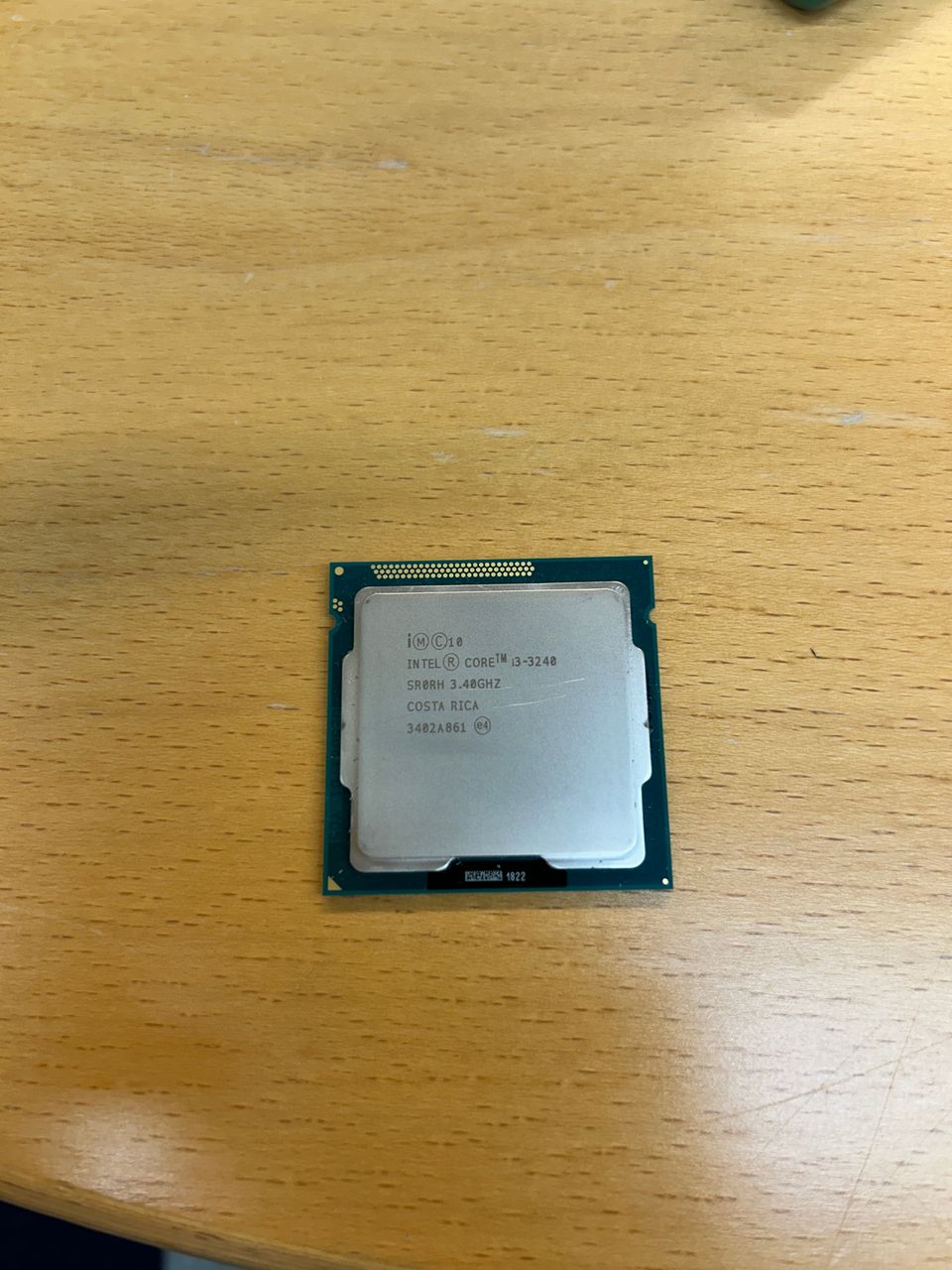 Intel i3-3240 prosessiri