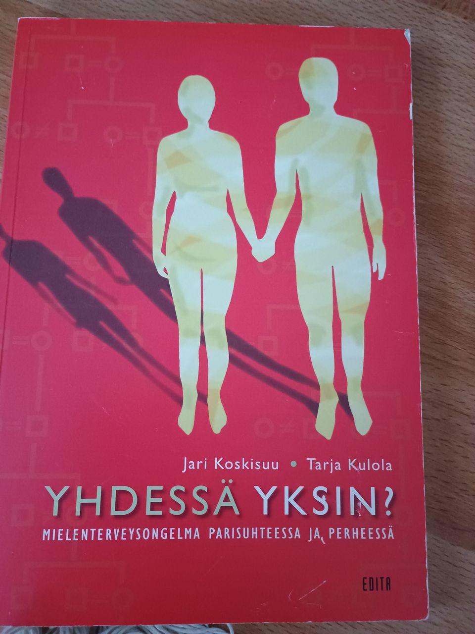 Yhdessä yksin (katso kuvat ja lue ilmoitus)