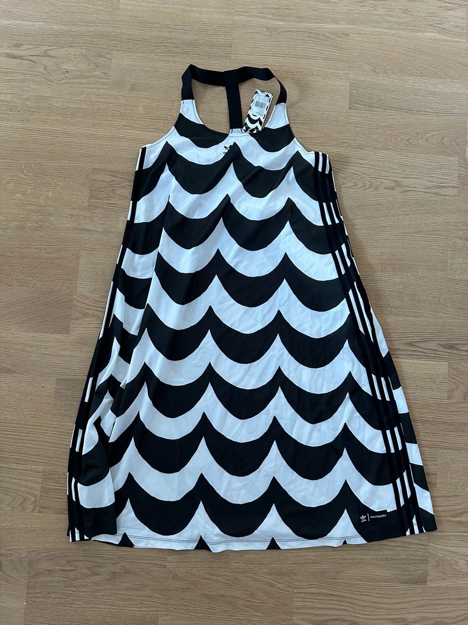 Adidas x Marimekko tank dress (uusi)