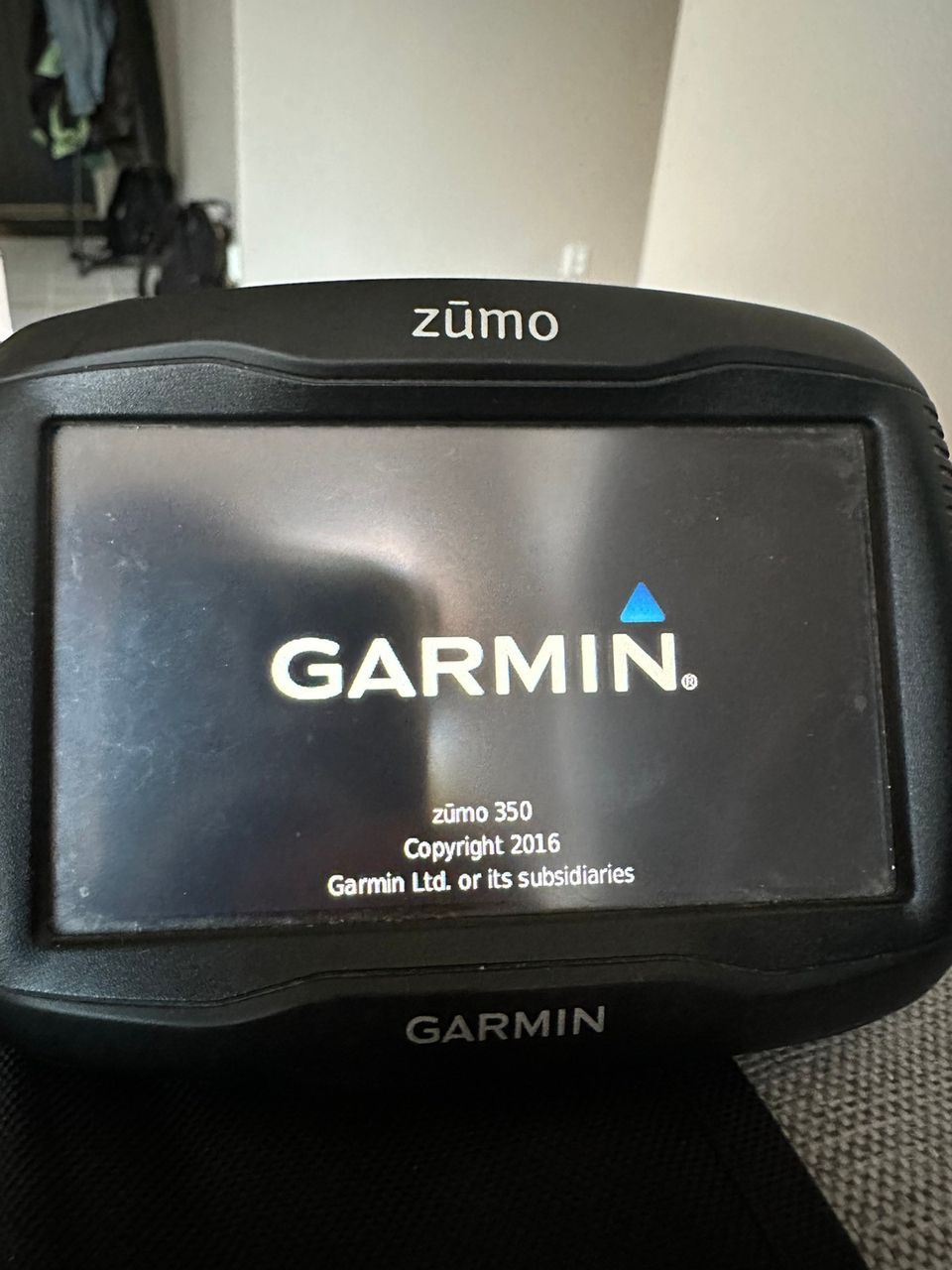 Garmin Zumo 350lm navigaattori