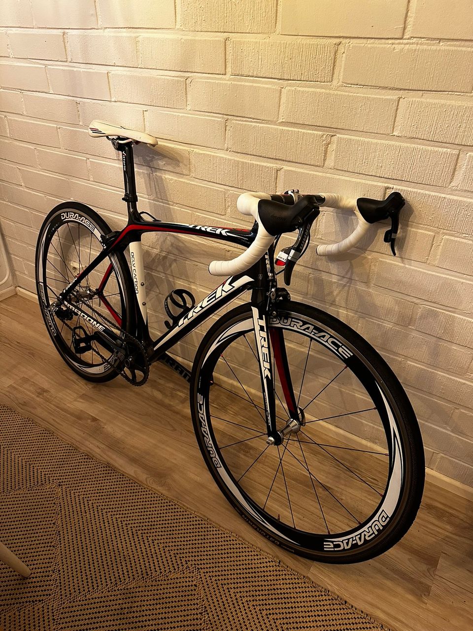 TREK MADONE 5 SRAM RED