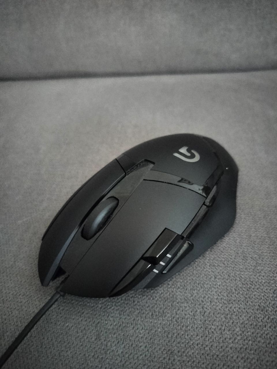 Logitech G402 Hyperion Fury pelihiiri