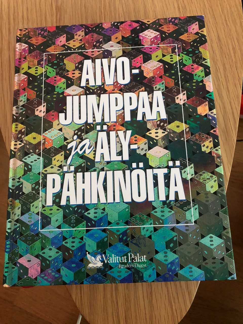 Valitut Palat, Aivojumppaa ja älypähkinöitä