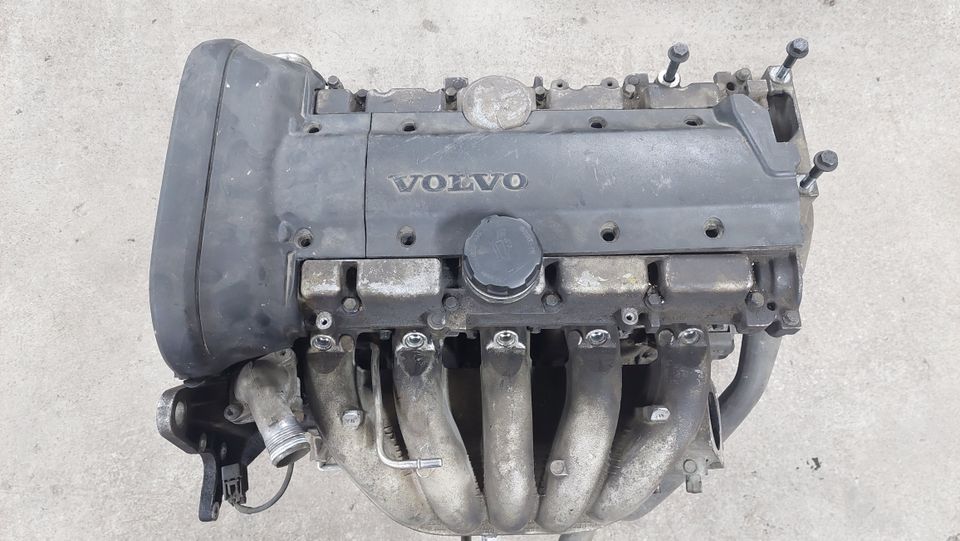 Volvo B5244S moottori