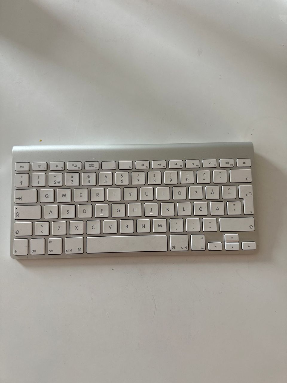 Apple wireless keyboard