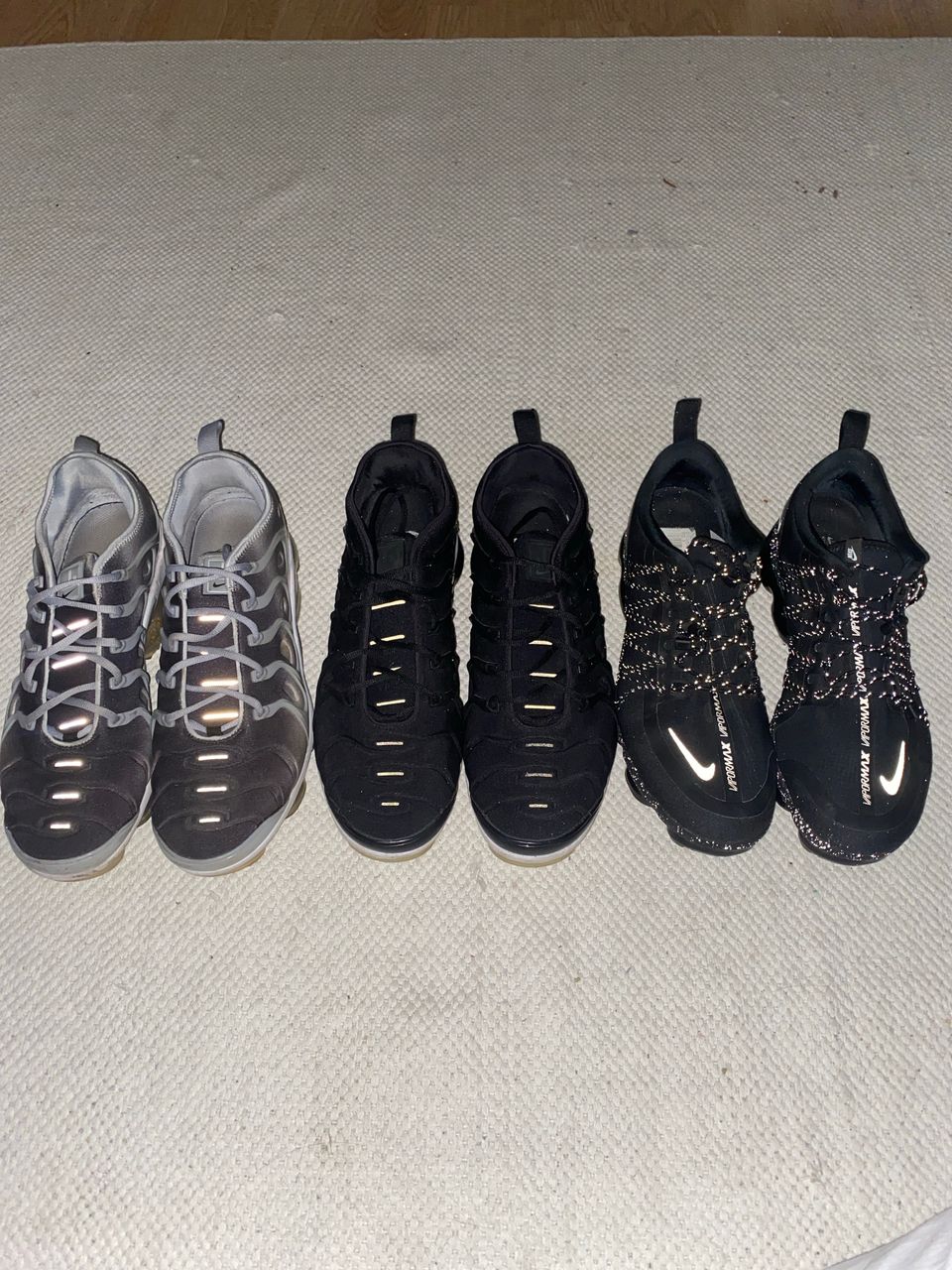 3 Paria Nike VaporMax kenkiä