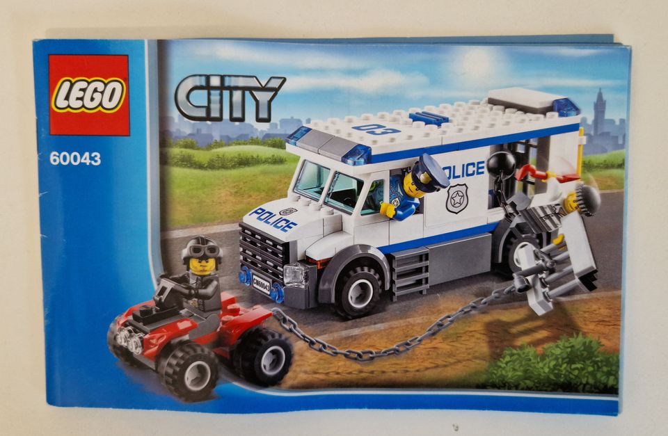 Lego City 60043 Vankien kuljetusauto