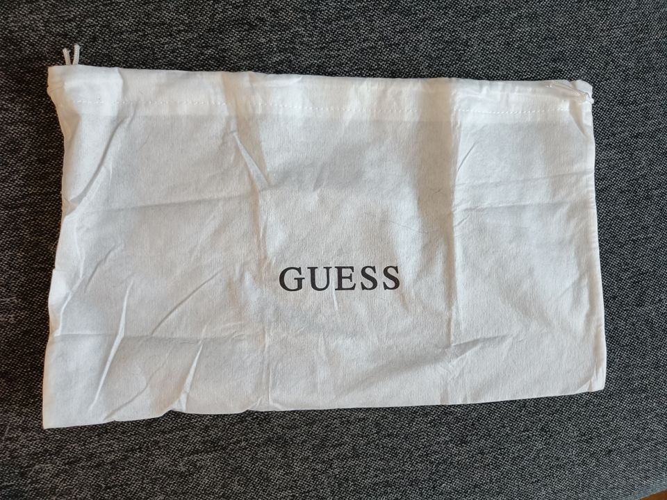 Guess dustbag
