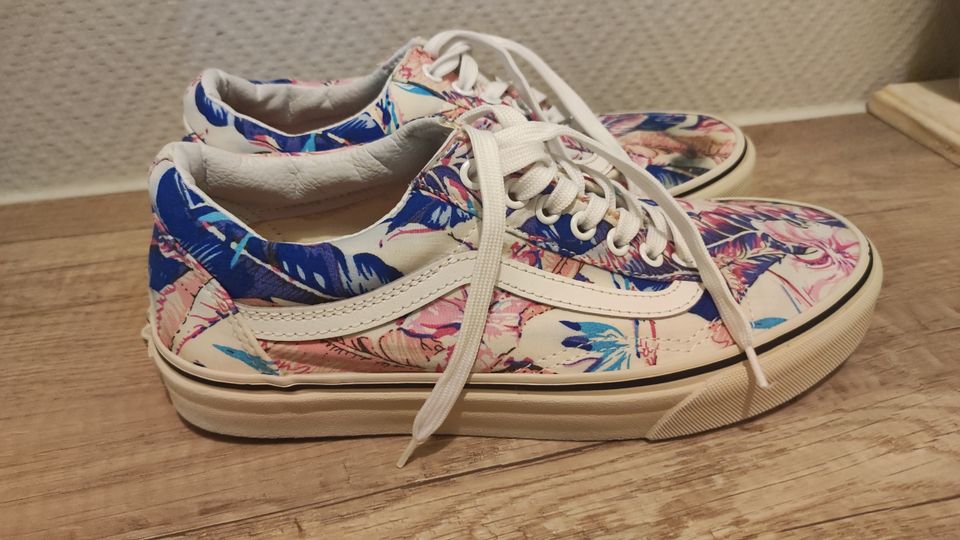 Vans tennarit 40