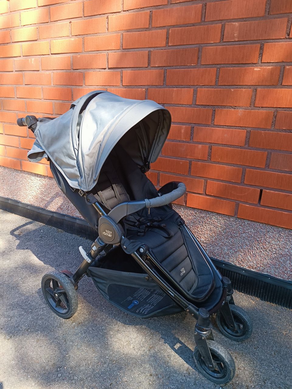 Britax b-motion 4 plus