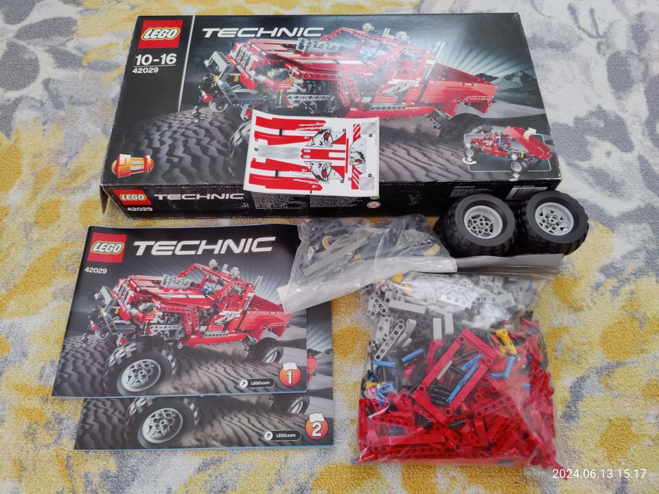 Lego Technic #42029 Customized Pick up Truck