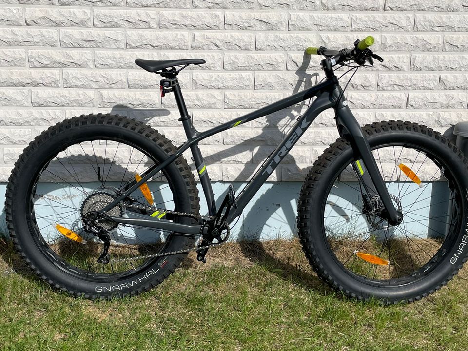 Trek Farley 5