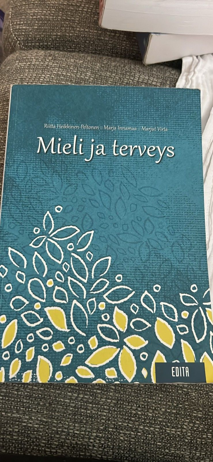 Mieli ja terveyskirja