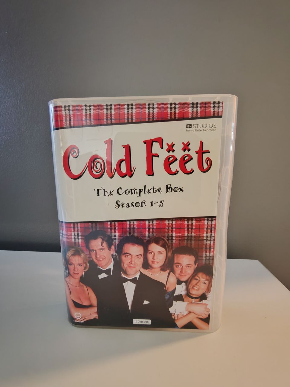 Rakkautta ja rimakauhua (Cold feet) dvd-boxi