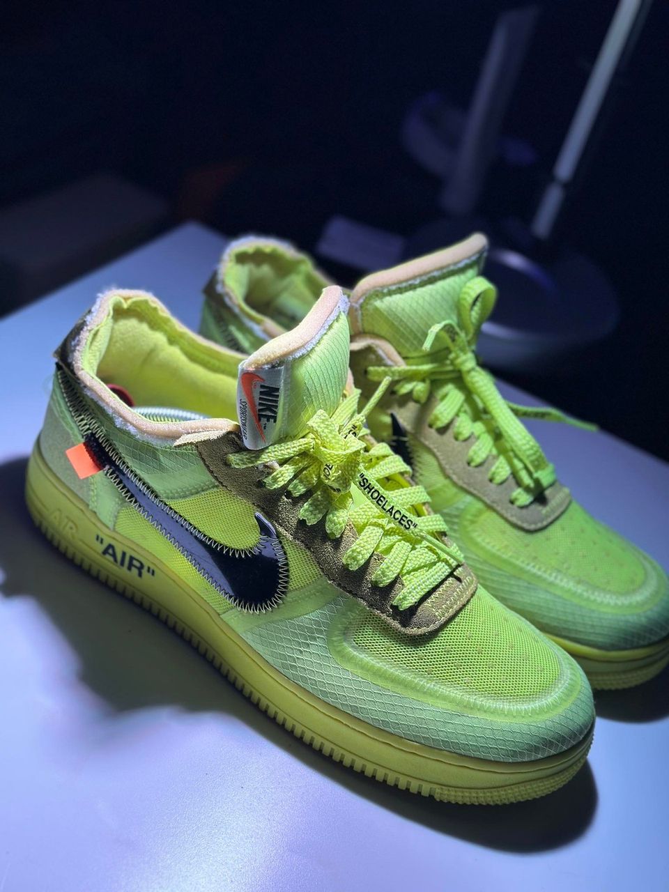 Nike Air Force 1 Low Off-White ''Volt''