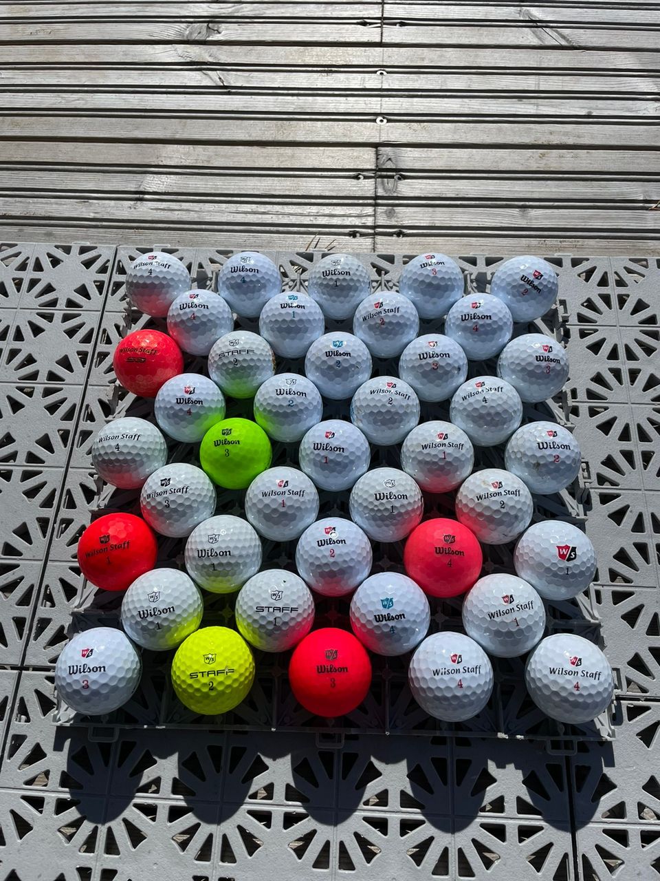 Wilson Staff golfpalloja