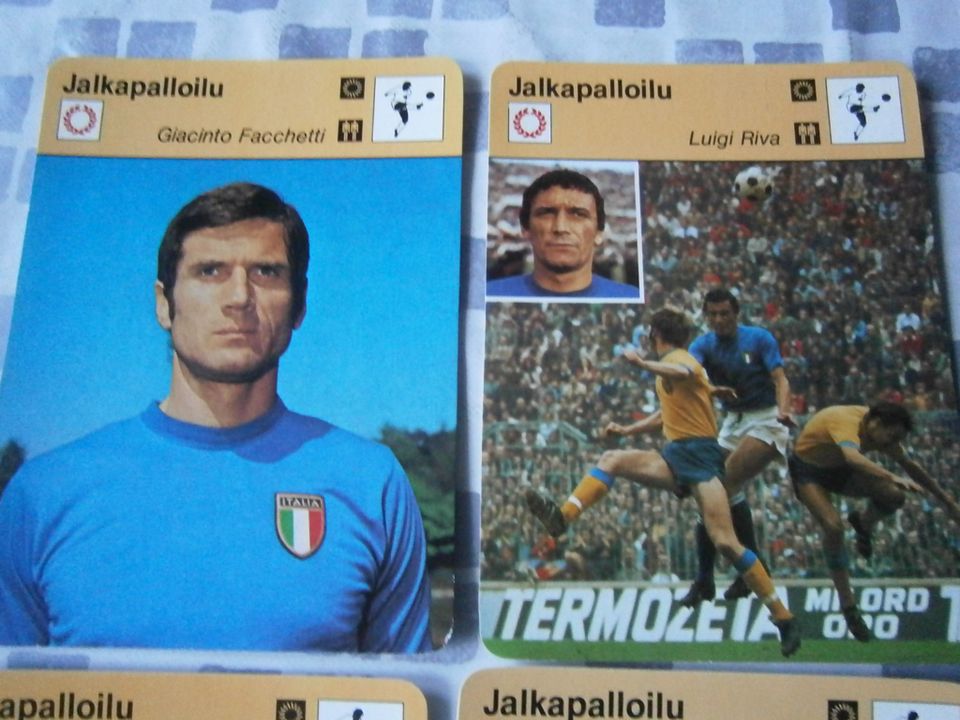 Italian jalispelaajia ja joukkueita -kortit