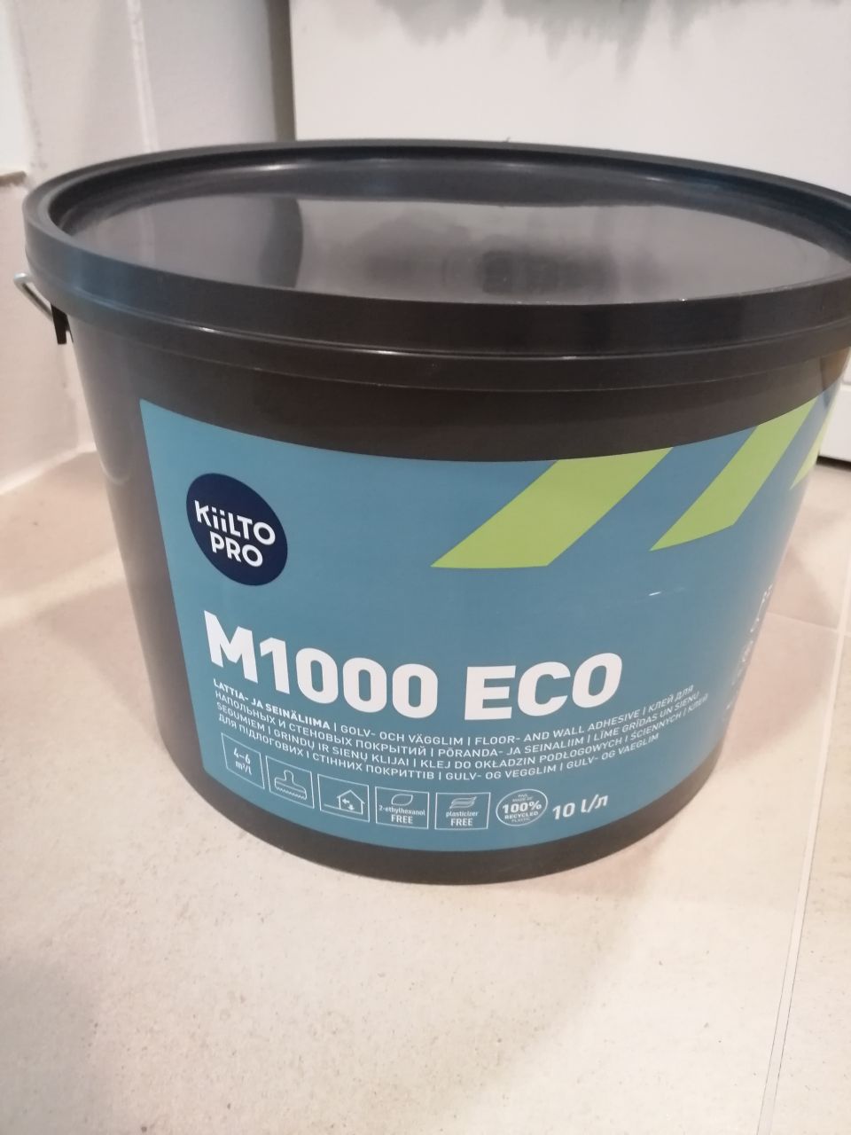 Kiilto Pro M1000 Eco lattia- ja seinäliima