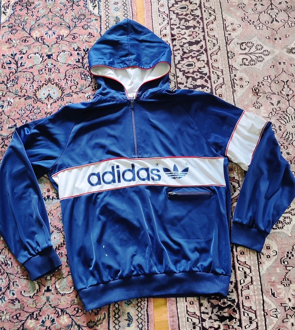 Adidas aito 80-luvun veryttelypusero hupulla