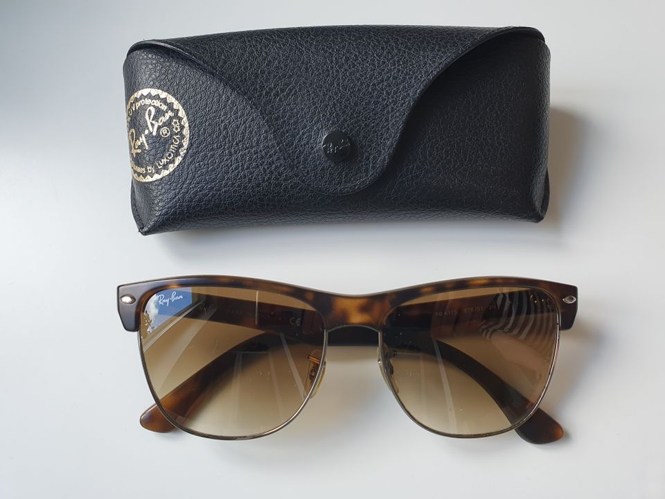 Ray-Ban Clubmaster Oversized aurinkolasit