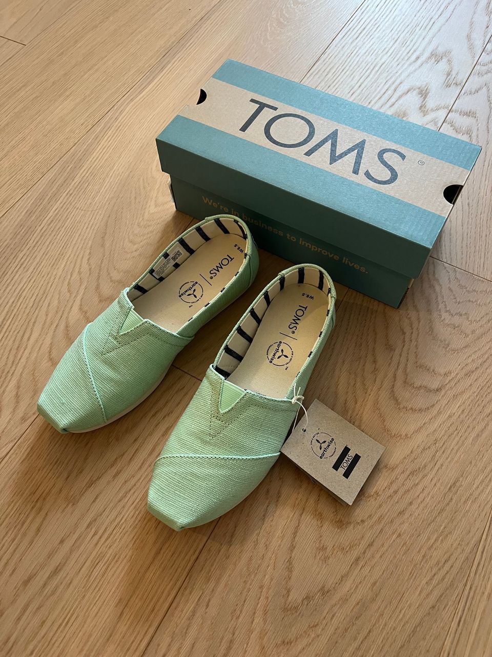 Toms kengät koko 37 (VARATTU)