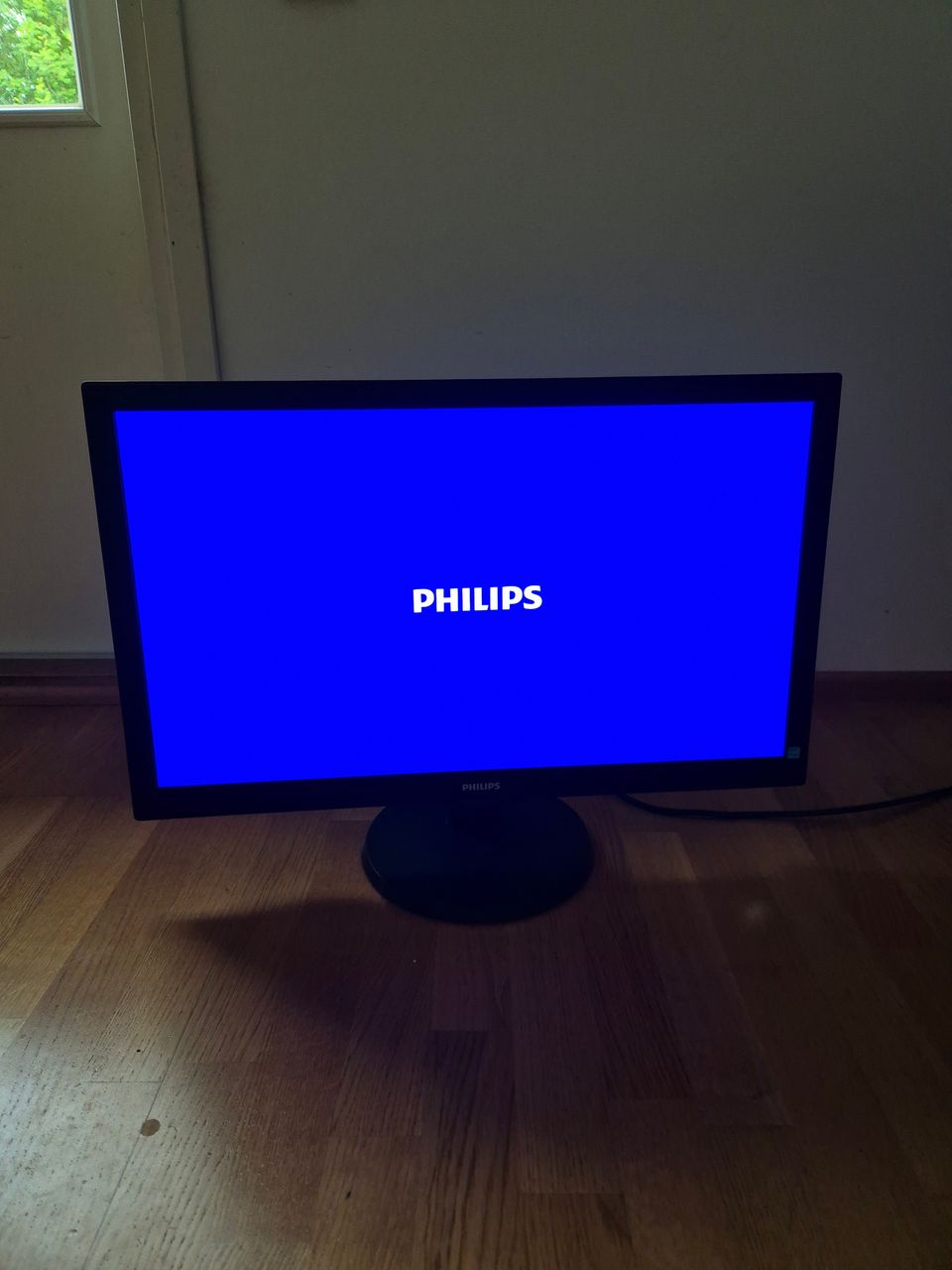 Philips 27" näyttö