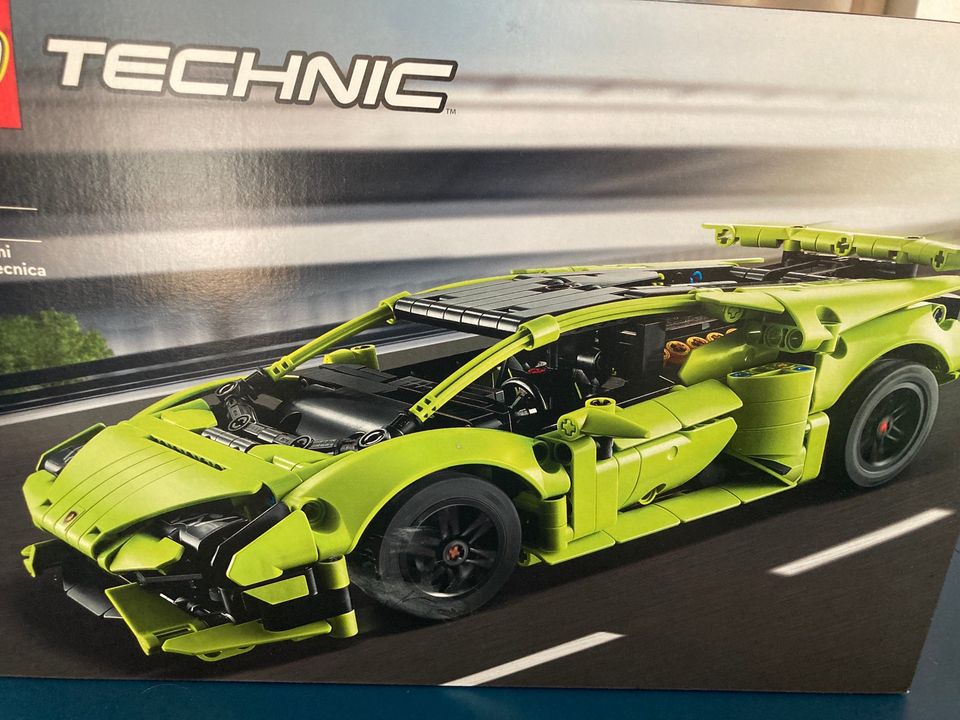 Lamborghinin huracan lego technic