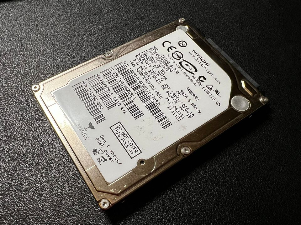 2.5" 320 GB SATA kovalevy, Hitachi