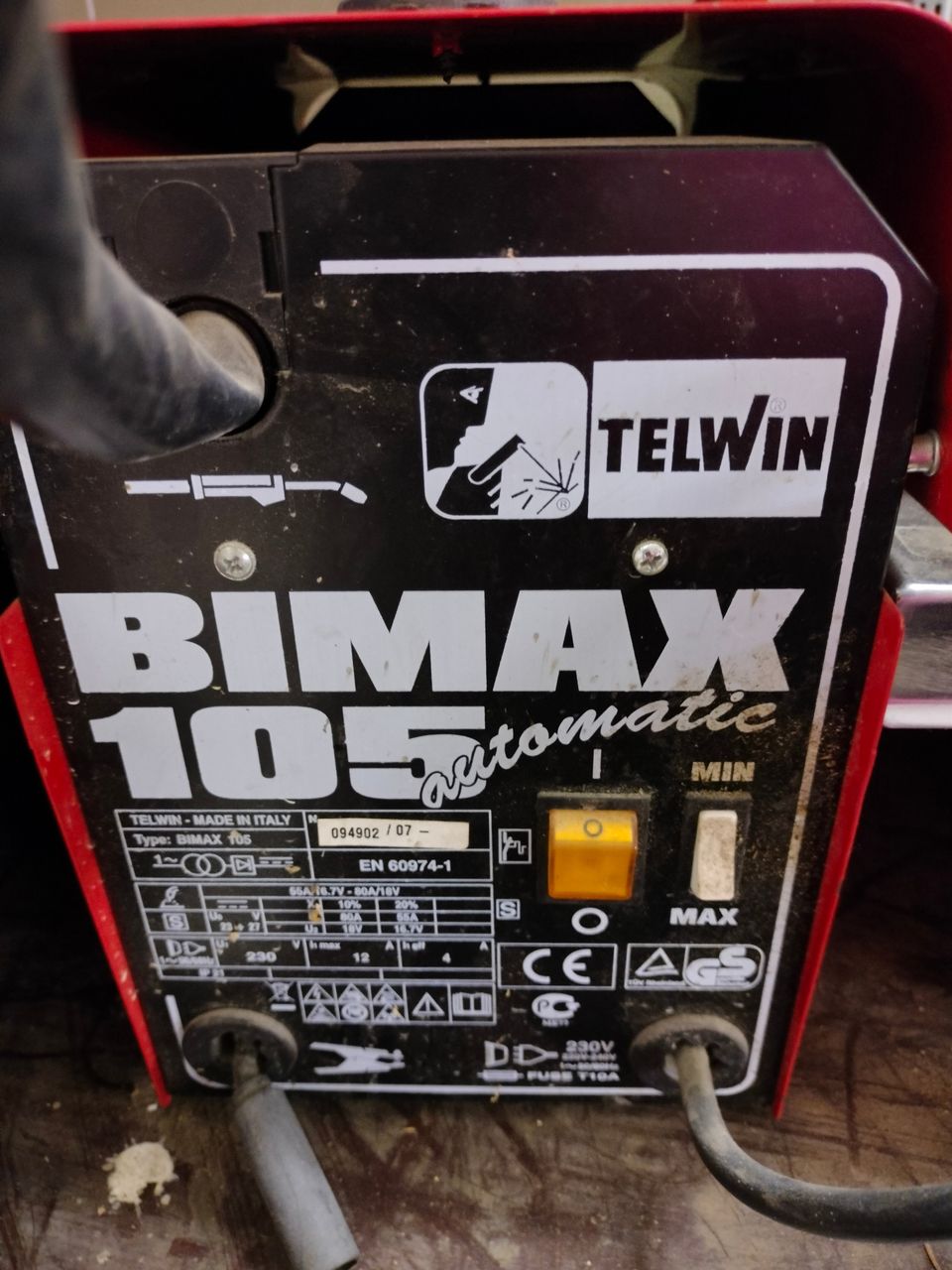 Hitsauskone BIMAX 105 ja hitsauskypärä