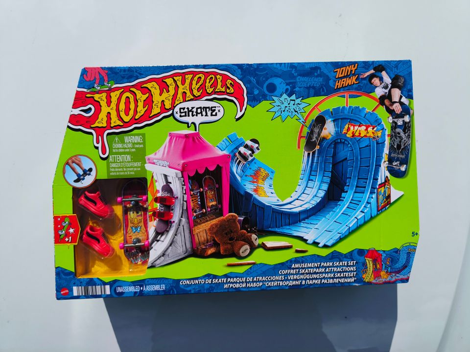 Hot wheels Skate setti. Uusi!