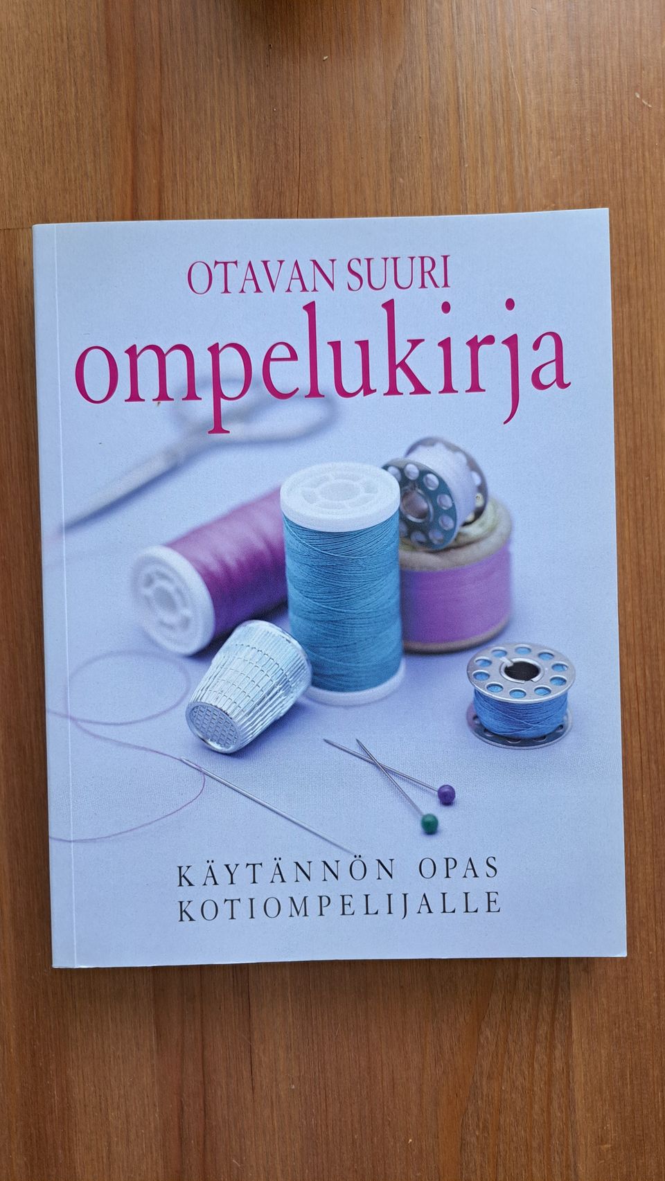 Otavan suuri ompelukirja