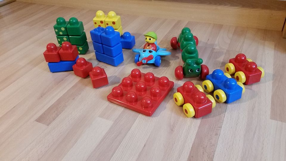 Lego Primo palikat