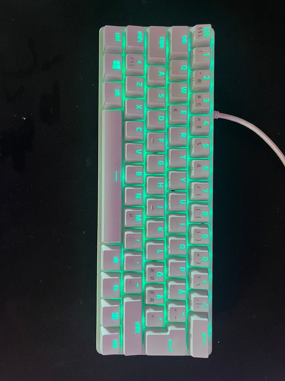 Razer huntsman mini white