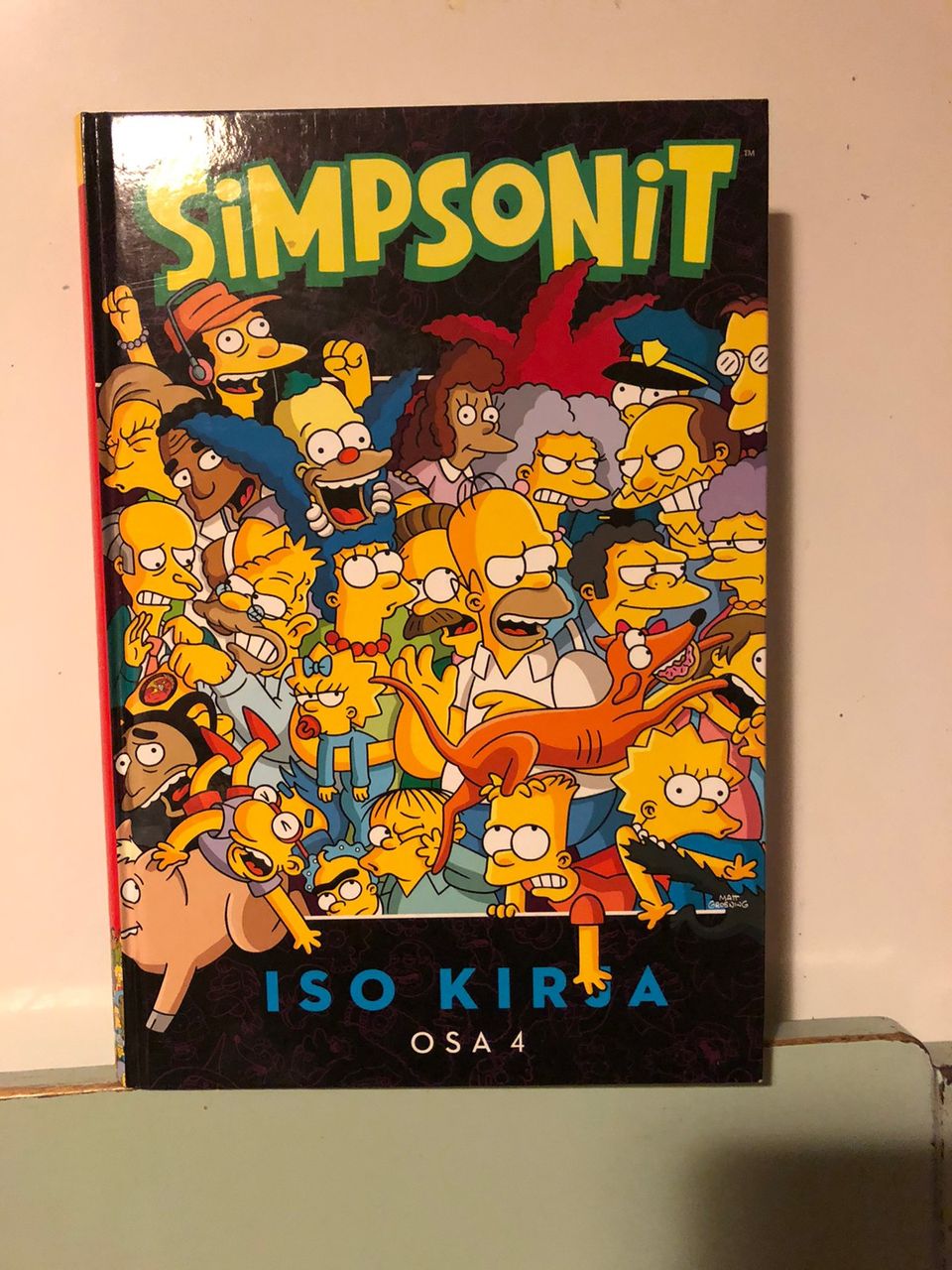 Simpsonit Iso kirja osa 4 / 2017