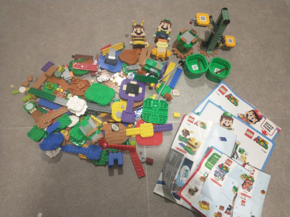 Lego Super Mario setti (2 aloituspakkausta, 3 lisäsettiä)