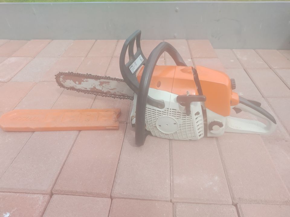 Stihl ms270 moottorisaha