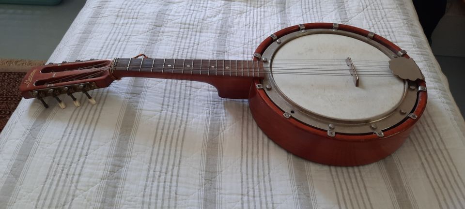 Mandoliini-banjo