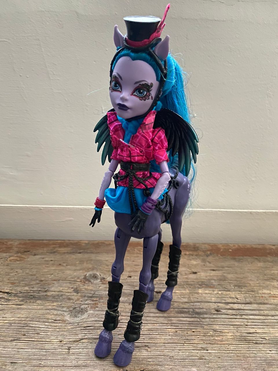 Monster High Freaky Fusion Avia