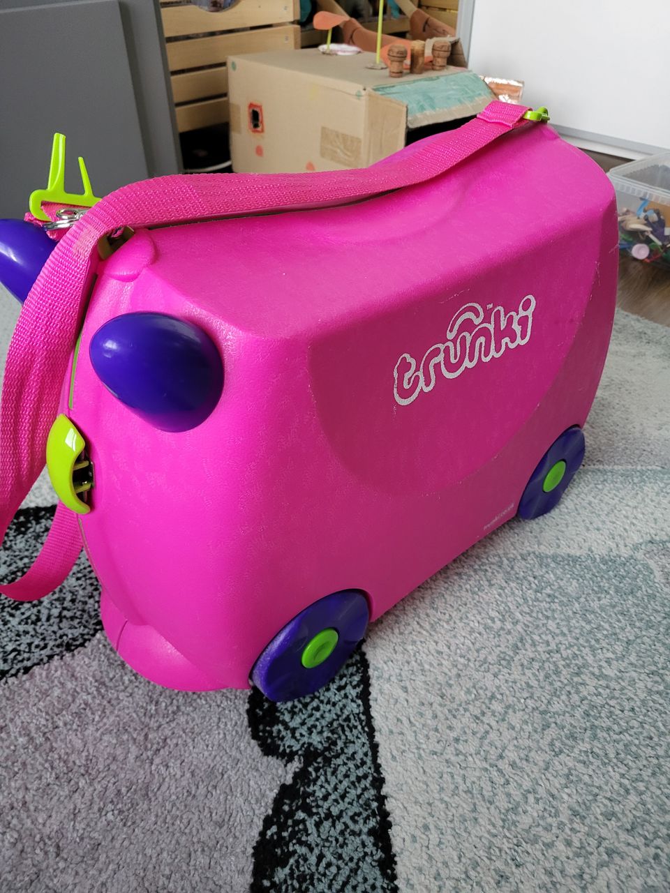 Trunki matkalaukku