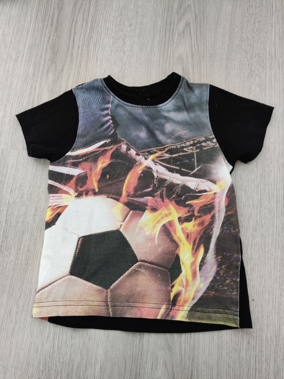 Jalkapallo t-paita