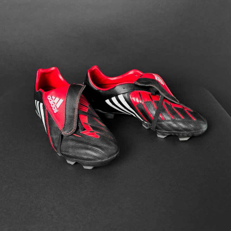 Adidas Predator Powerswerve TRX AG -jalkapallokengät, koko 42