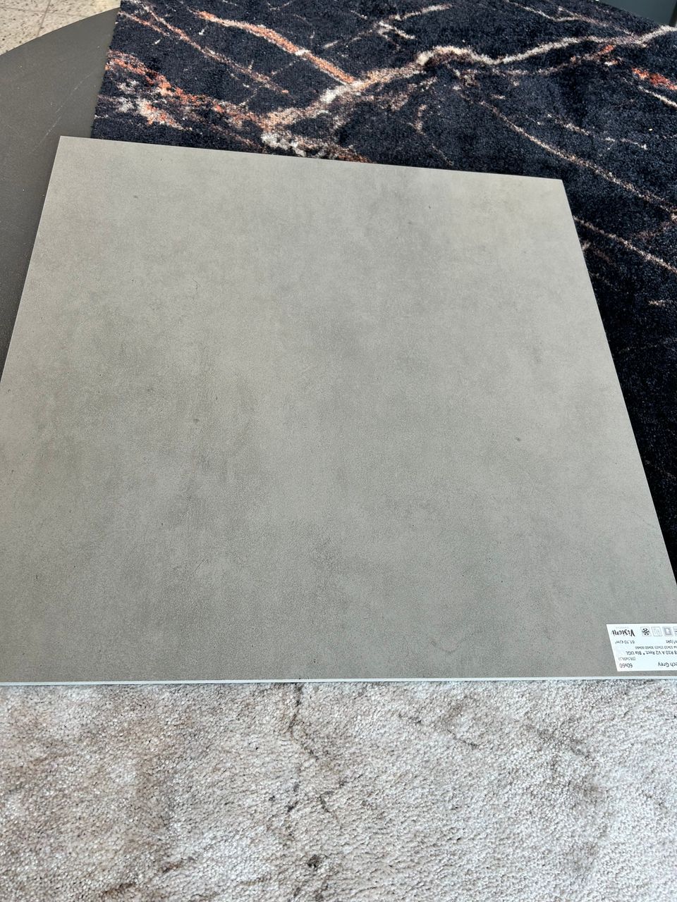 Betontech gray 600x600 laatta